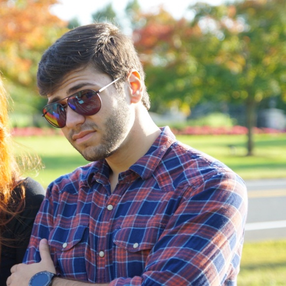 Meet your Posher, Michael - Picture 3 of 3